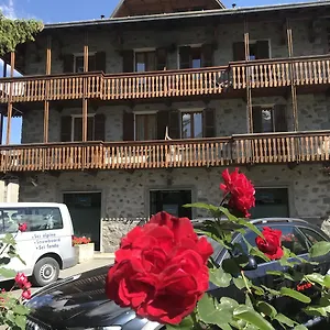 https://chalet-felse.it-lombardy.com